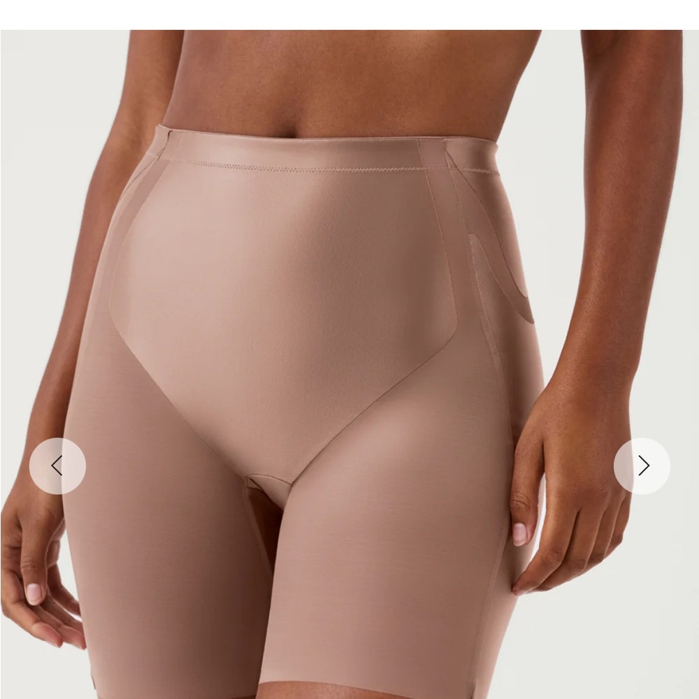 NWT SPANX Shapewear Shorts in Nude